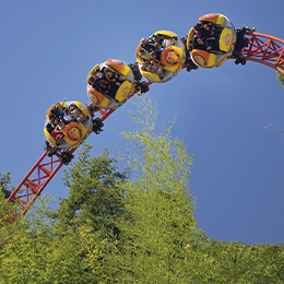 Le Twist dans les airs, attraction à sensation du parc de loisirs Le PAL en Auvergne